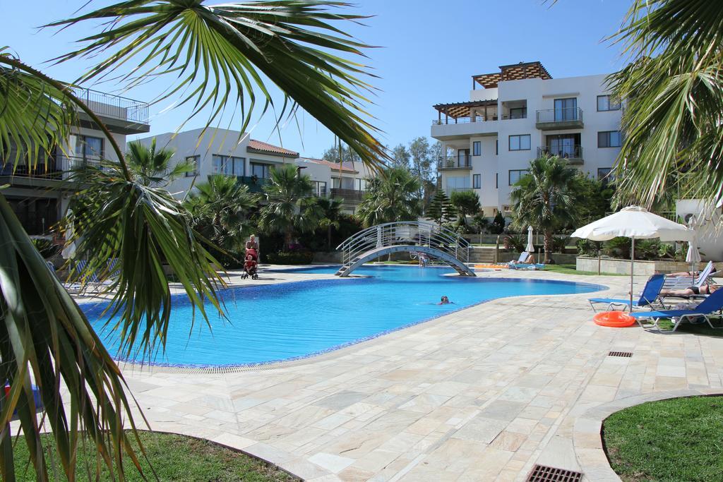 파포스 Danaos Pool View 아파트 외부 사진